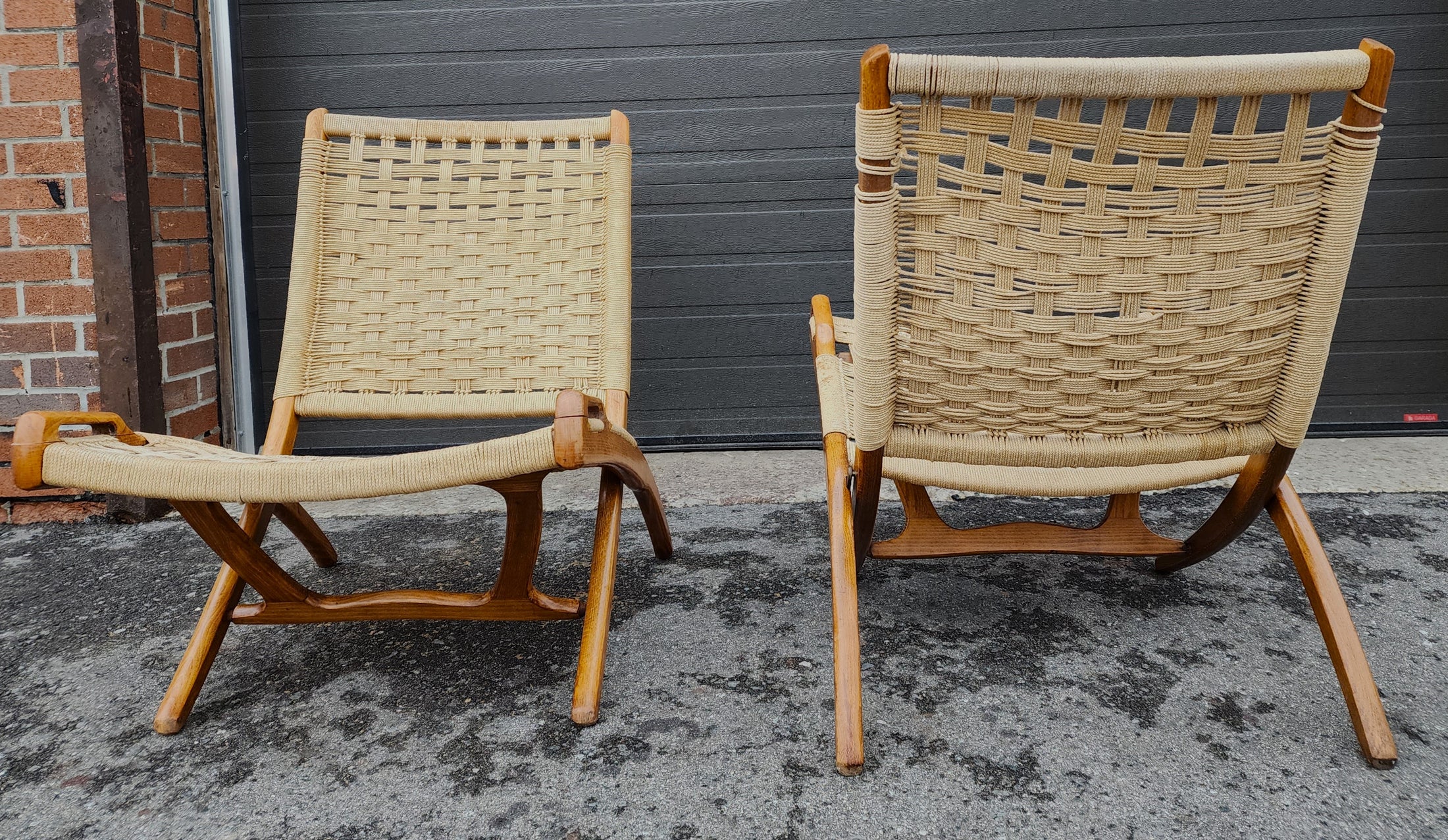2 Mid Century Modern Rope Folding Lounge Chairs Wegner style