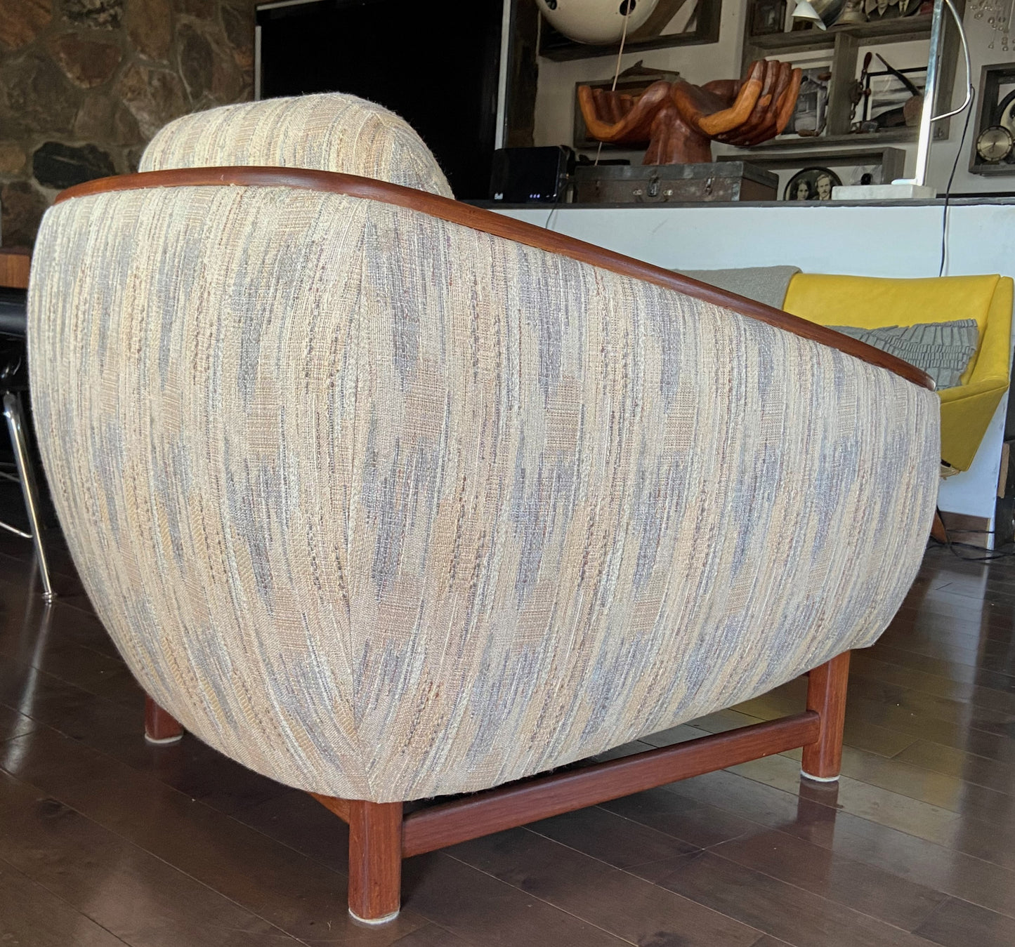 REFINISHED MCM Huber Barrel Back Teak Lounge Armchair, PERFECT