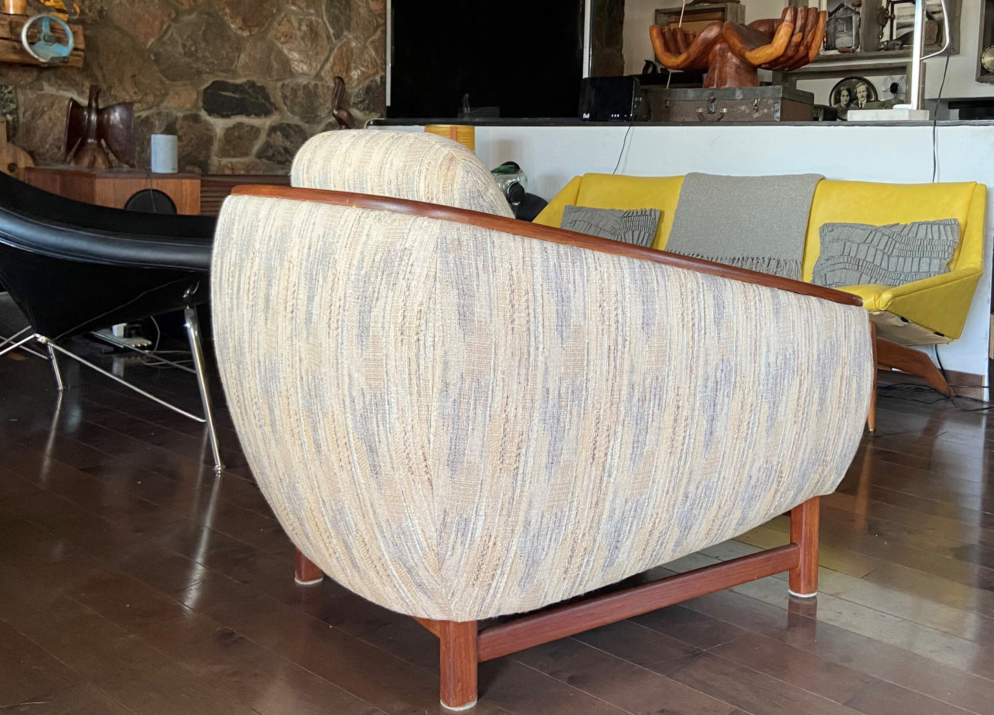 REFINISHED MCM Huber Barrel Back Teak Lounge Armchair, PERFECT