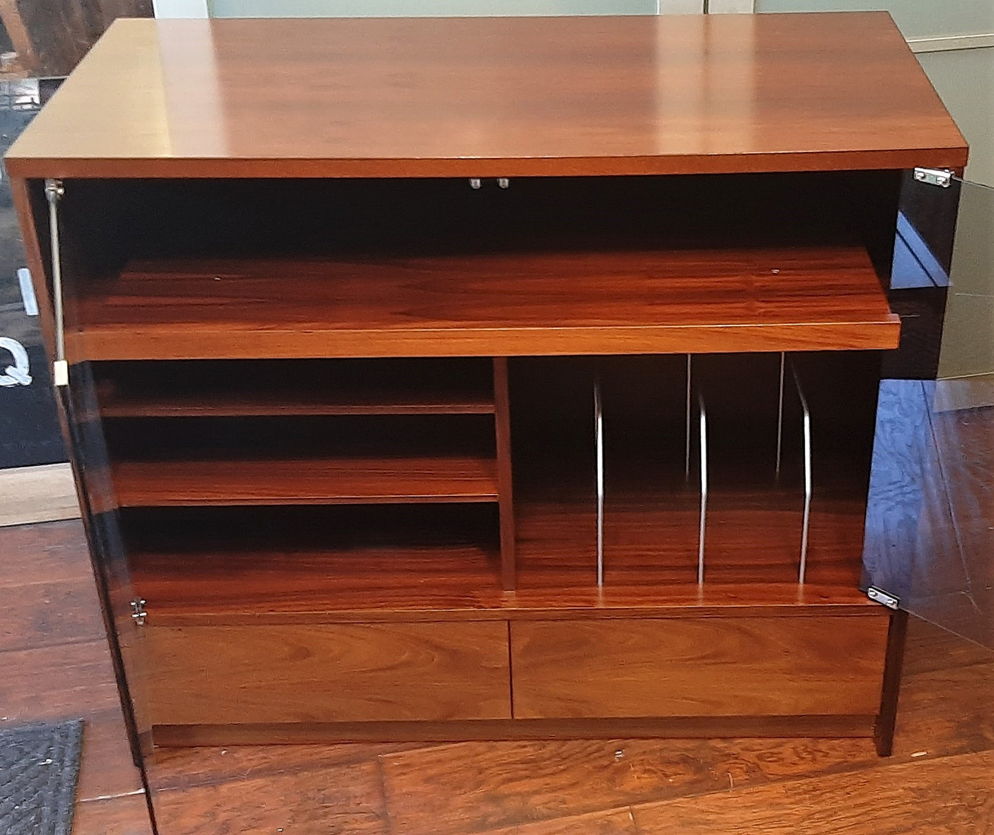 RESTORED MCM Rosewood Media Records TV Console with tinted glass doors