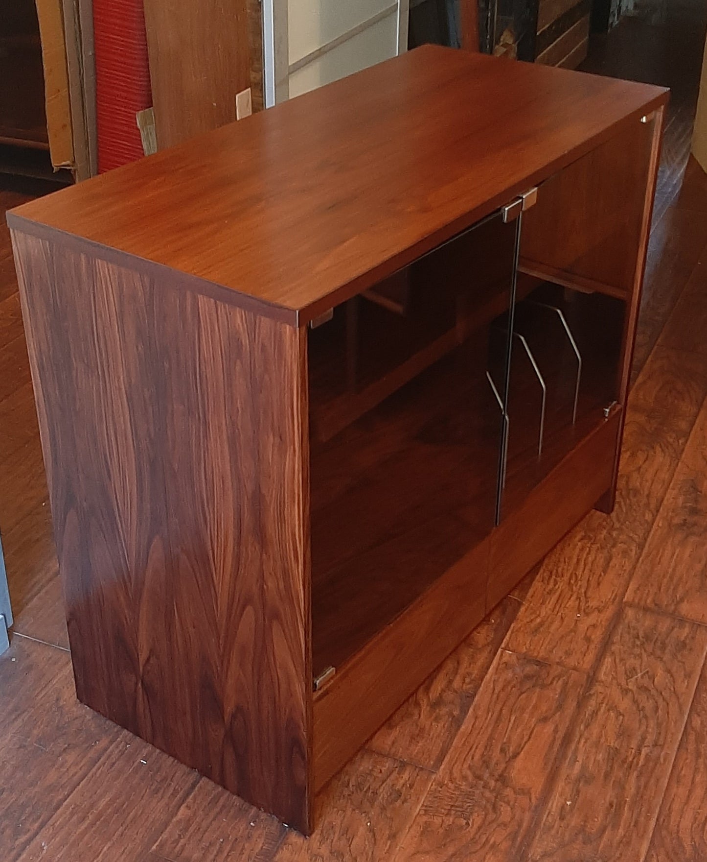 RESTORED MCM Rosewood Media Records TV Console with tinted glass doors