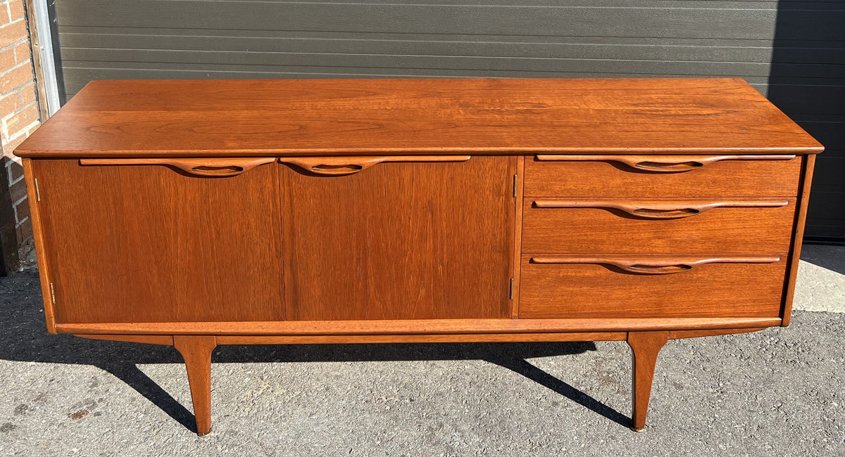 REFINISHED Mid Century Modern Sideboard by T.Robertson for McIntosh 66