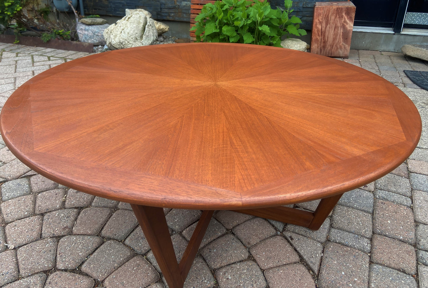 REFINISHED Mid Century Modern Teak Coffee Table Round Sunburst D 39"