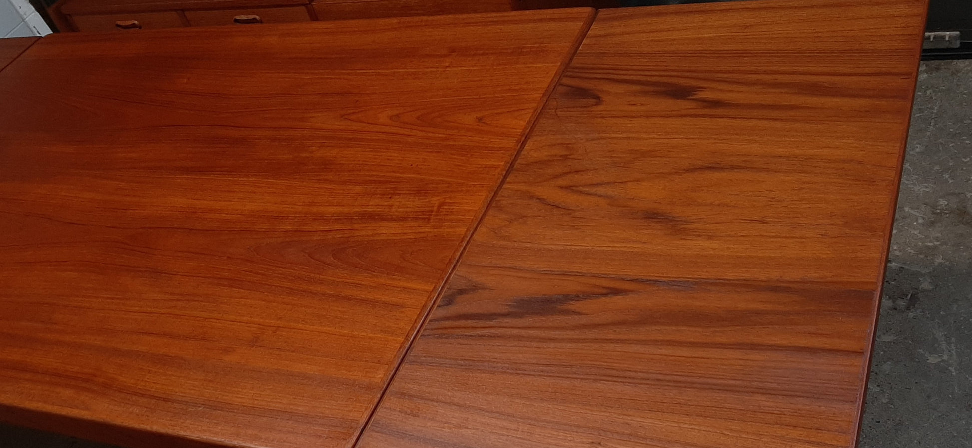 REFINISHED Danish MCM Teak Draw Leaf Table by H. Kjaernulf 47"-82", PERFECT - Mid Century Modern Toronto