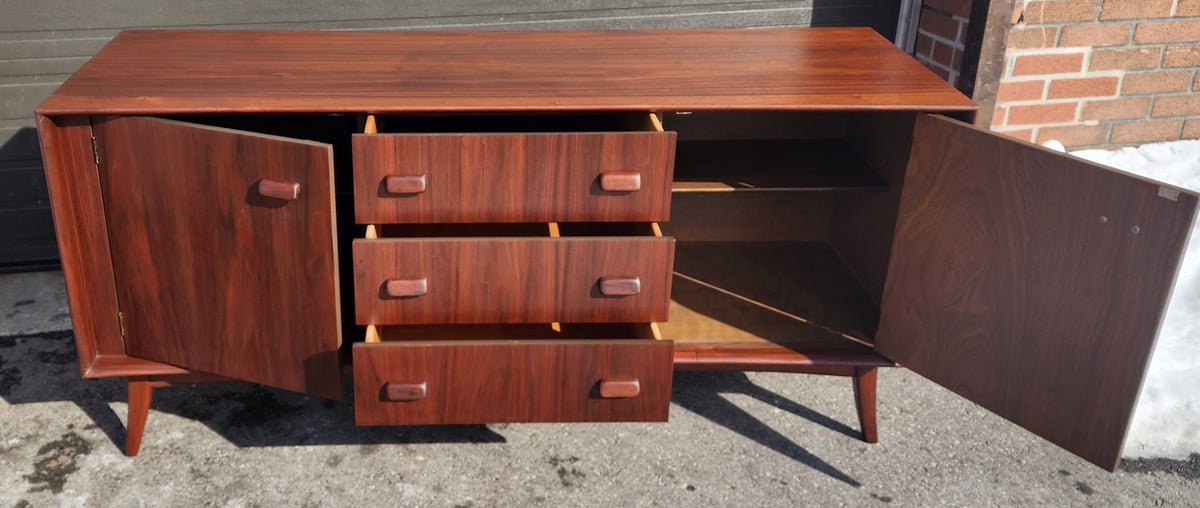 REFINISHED Mid Century Modern Walnut Sideboard by Russell Spanner, 68
