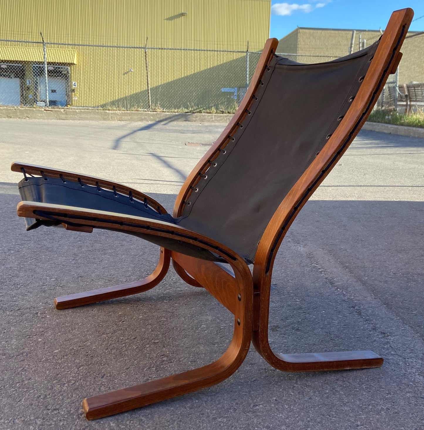 Mid Century Modern Ingmar Relling Westnofa Siesta Lounge Chair