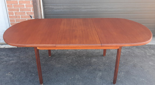 REFINISHED MCM Teak Table Oval Self-Storing w Butterfly Leaf 60"-80.5" - Mid Century Modern Toronto