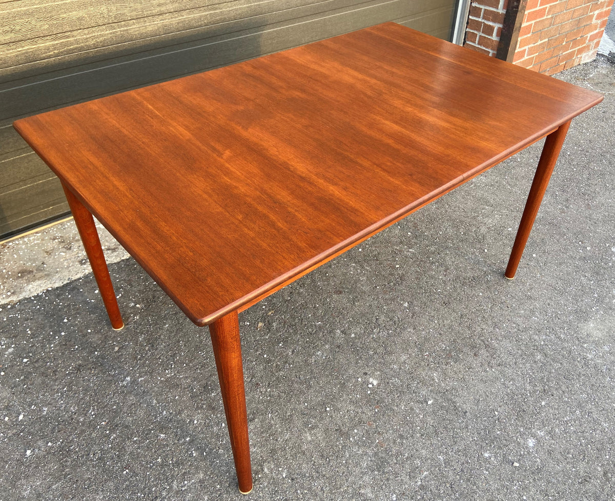 REFINISHED Mid Century Modern Extending Teak Table by Nils Jonnson for Troeds
