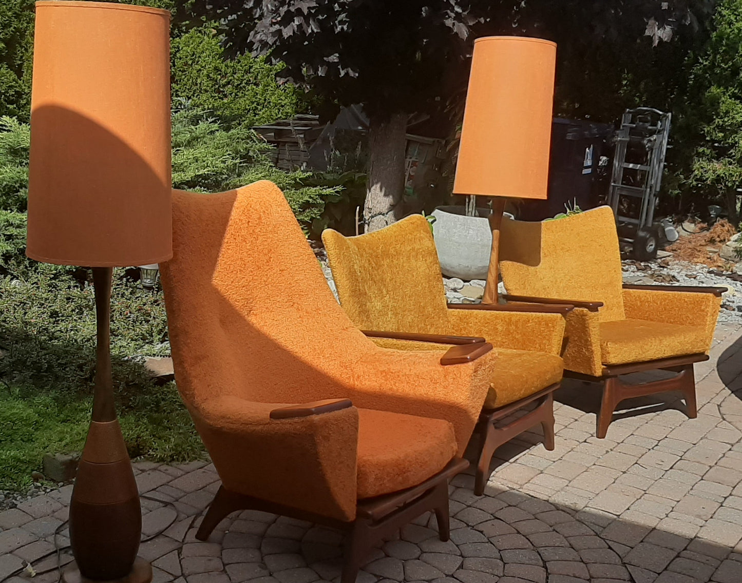 Set of 2 MCM Lounge Chairs in Walnut & Mohair attributed to Adrian Pearsall