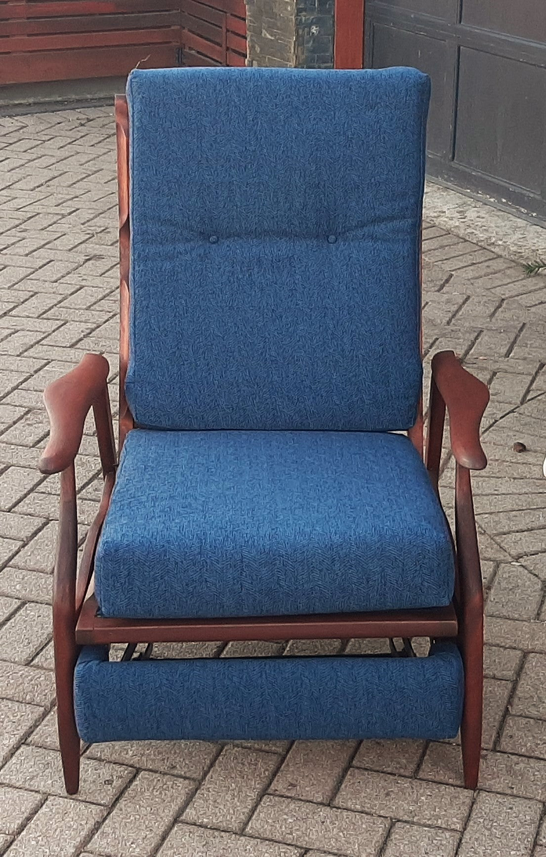 REFINISHED REUPHOLSTERED MCM High Back Lounge Chair Reclining, PERFECT