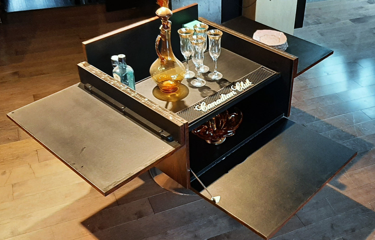 REFINISHED Mid Century Modern Rosewood Bar Cabinet on Tulip Base, Perfect