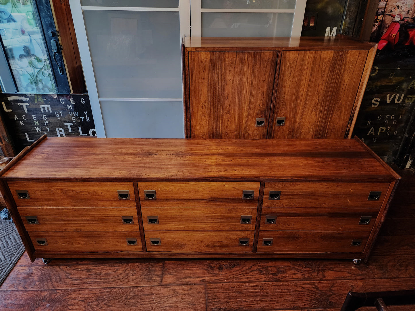 Mid Century Modern Rosewood Queen bed w nightstands, dresser & tallboy