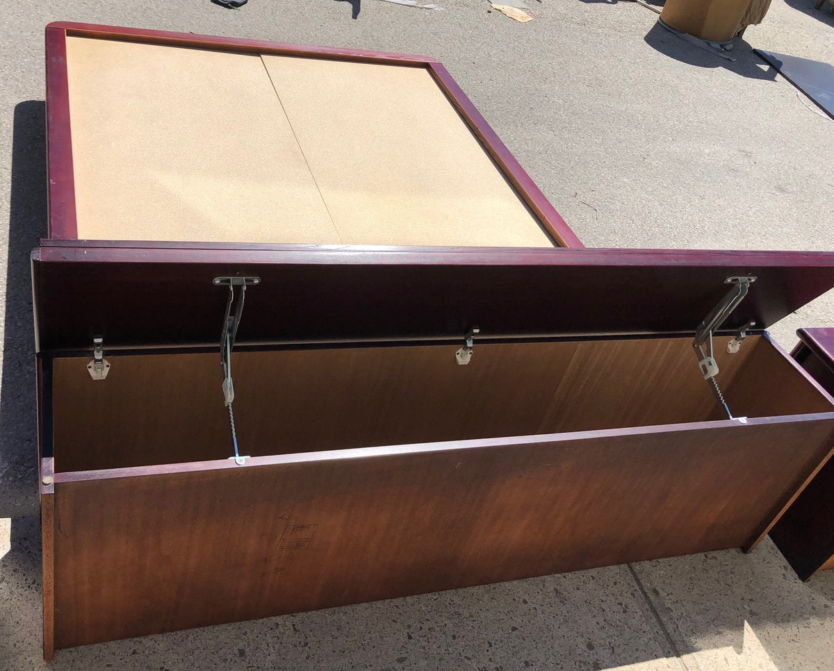 SUPER SALE***RESTORED MCM Rosewood Bedroom set: 2 dressers, platform bed Queen,  2 nightstands, Mint