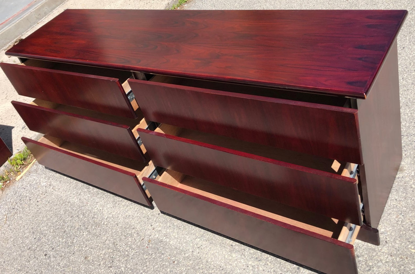 SUPER SALE***RESTORED MCM Rosewood Bedroom set: 2 dressers, platform bed Queen,  2 nightstands, Mint