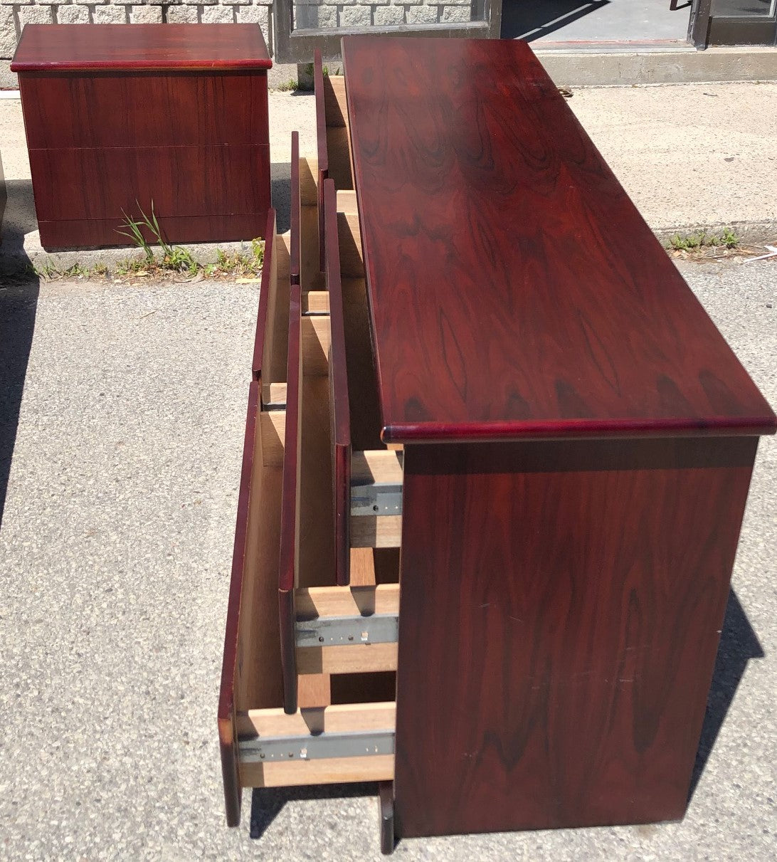 SUPER SALE***RESTORED MCM Rosewood Bedroom set: 2 dressers, platform bed Queen,  2 nightstands, Mint