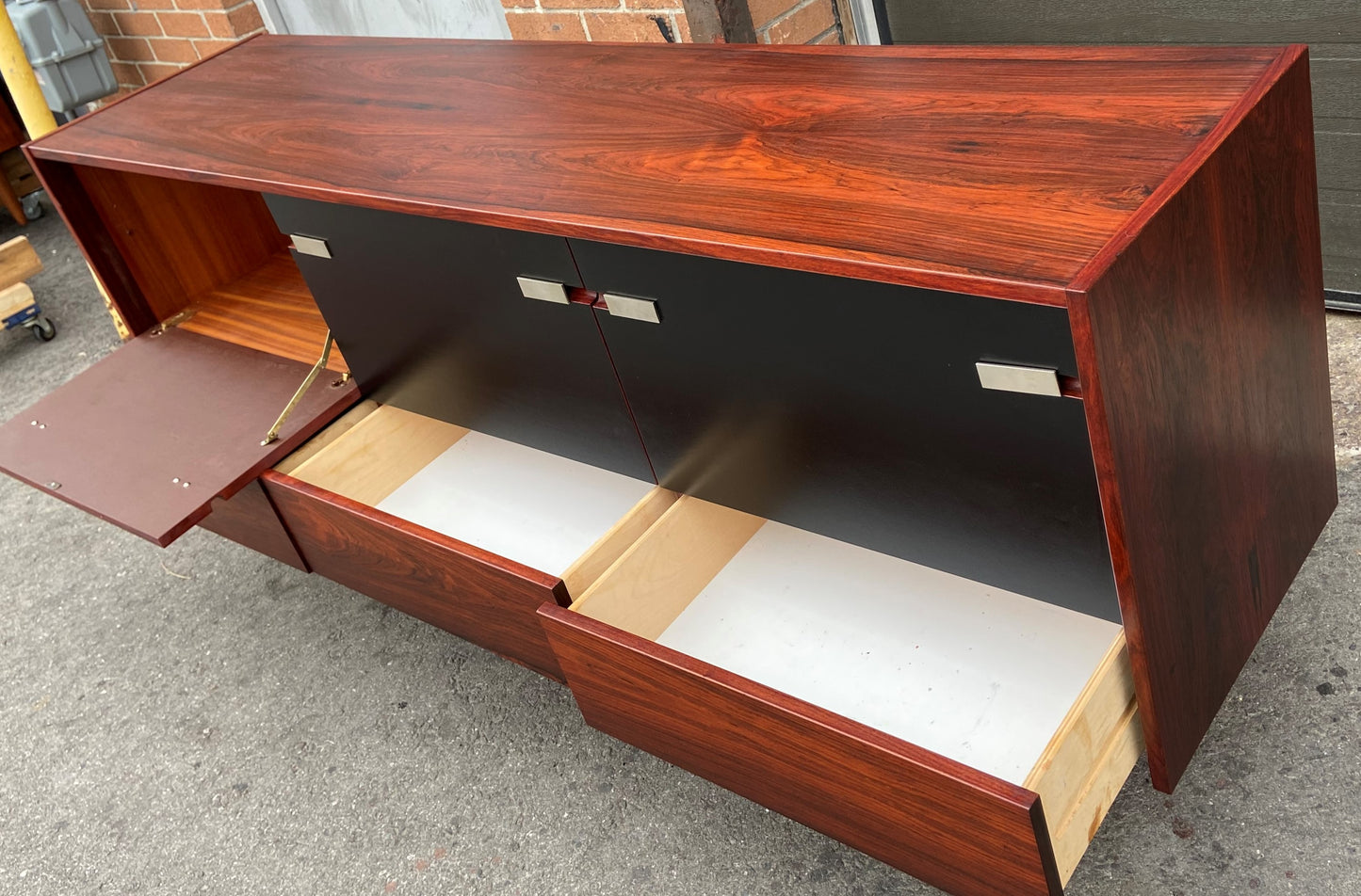 REFINISHED Mid Century Modern Rosewood Credenza w doors & drawers 73.5", Perfect