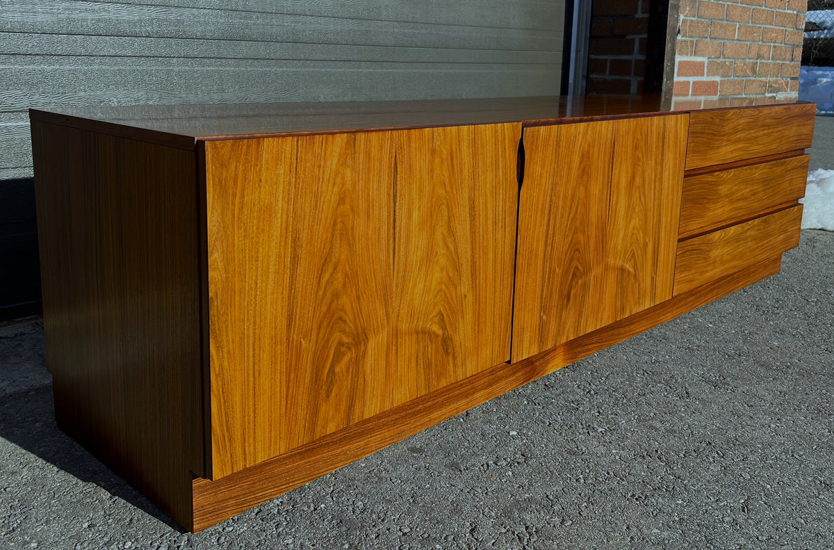 Danish Mid Century Modern Rosewood Credenza Media TV Console Low 79