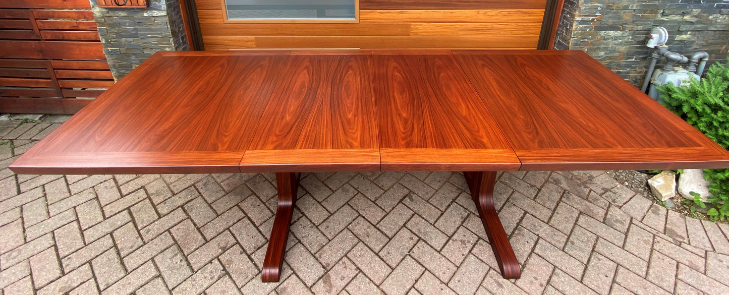 REFINISHED Mid Century Modern Rosewood Table w 2 Leaves, 64.5"-104", PERFECT