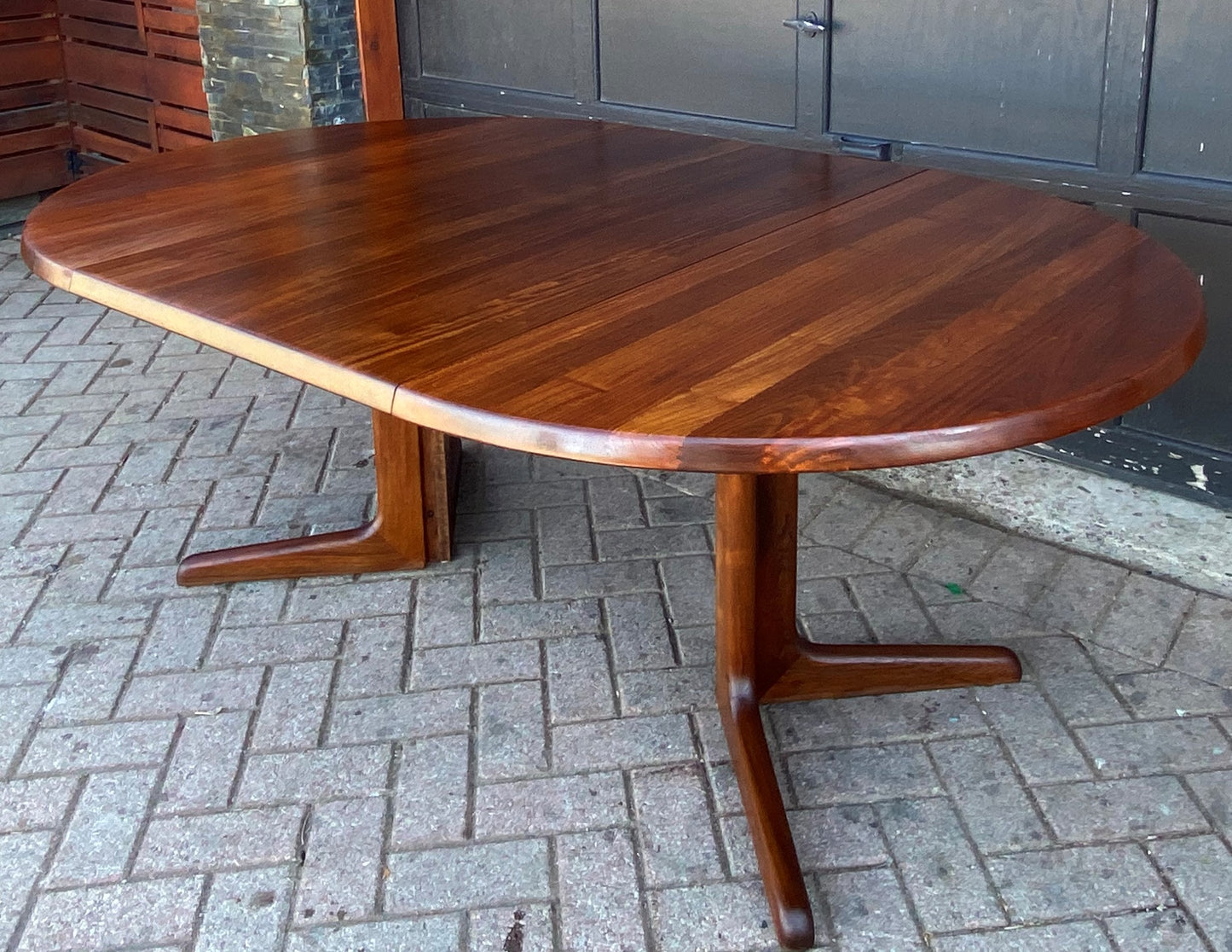 REFINISHED Rare MCM SOLID Rosewood Table Round w 1 Leaf 47" - 72" PERFECT