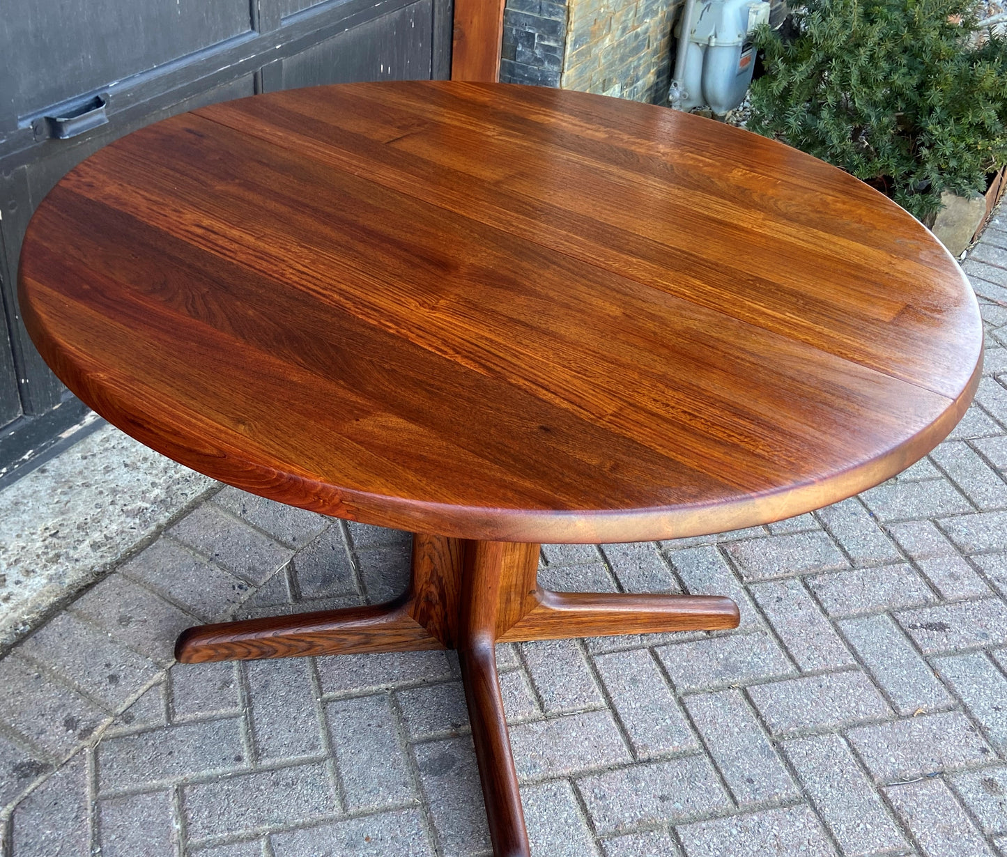 REFINISHED Rare MCM SOLID Rosewood Table Round w 1 Leaf 47" - 72" PERFECT