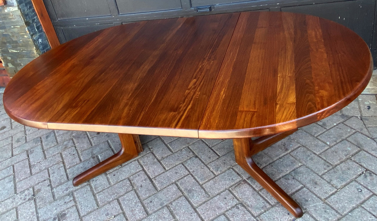 REFINISHED Rare MCM SOLID Rosewood Table Round w 1 Leaf 47
