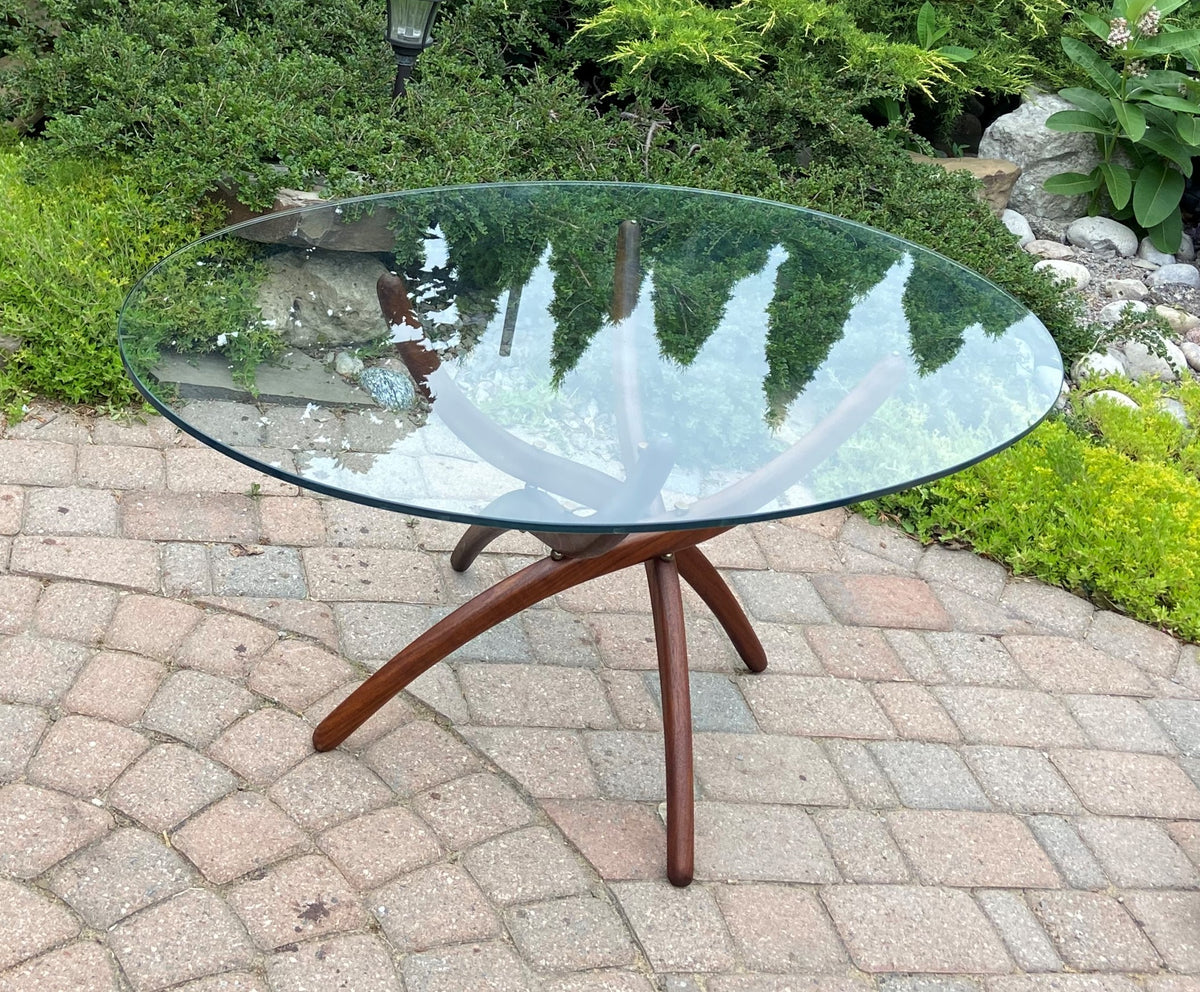 REFINISHED Mid Century Modern Teak Coffee Table by Forest Wilson, Perfect