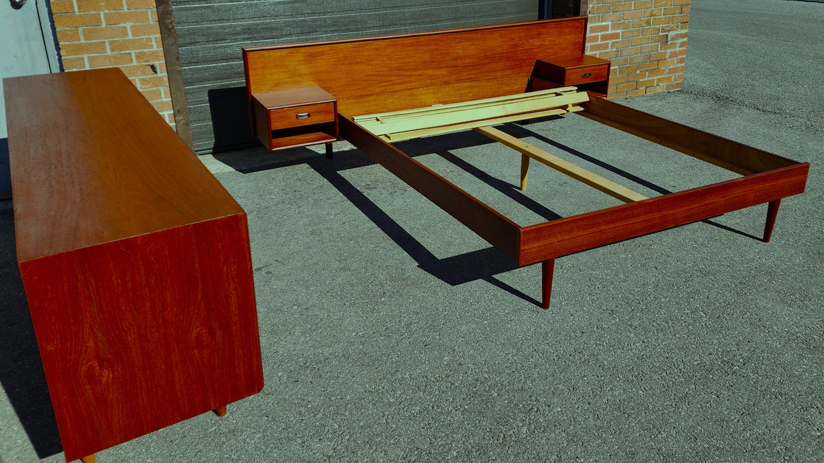 REFINISHED Danish Mid Century Modern Queen Teak Bed w Nightstands & Dresser 9 Drawers