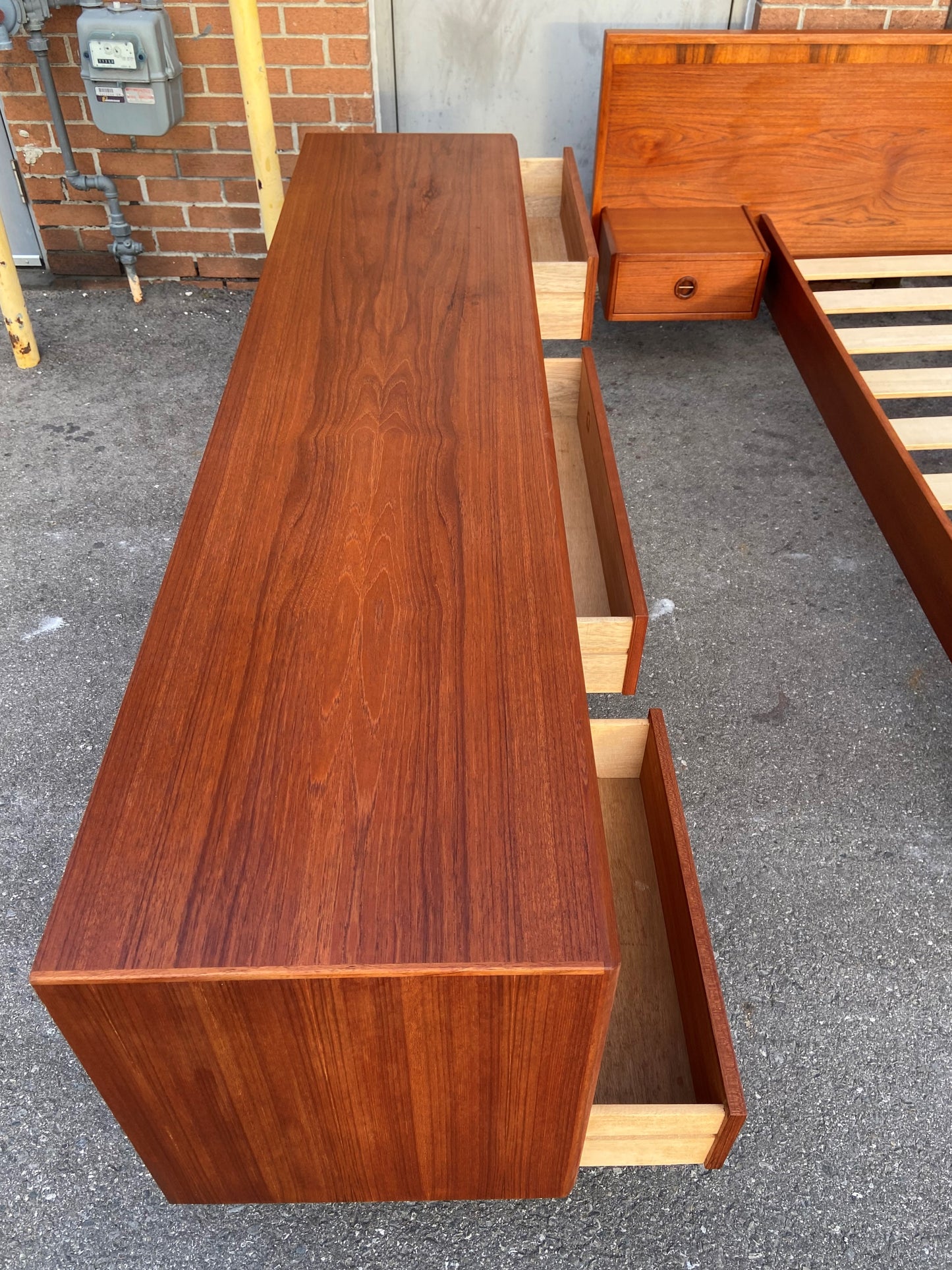 REFINISHED Mid Century Modern teak bedroom set w queen bed and rosewood details