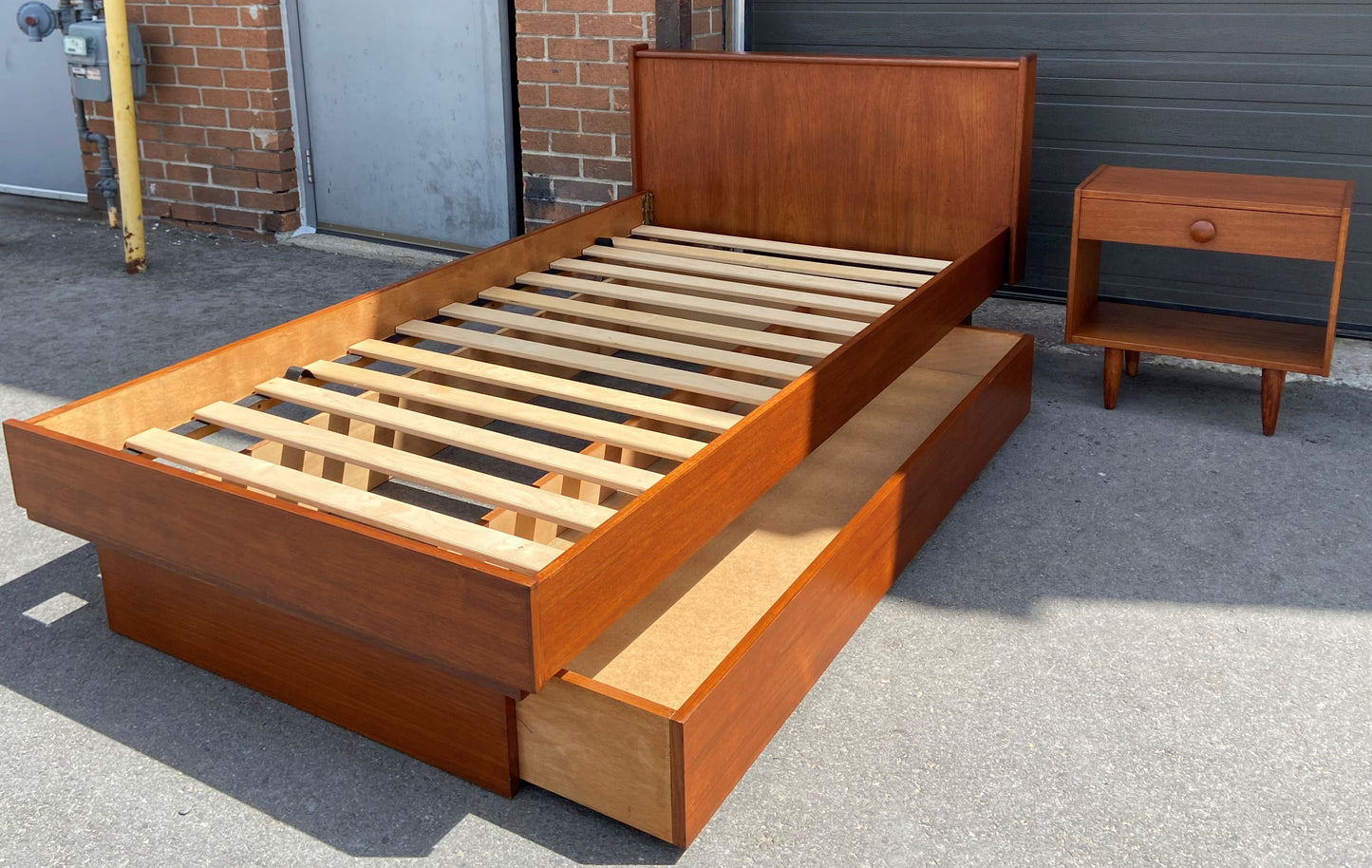 REFINISHED MCM Teak Platform Bed Single w Storage Drawer & Nightstand, Perfect