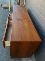REFINISHED MCM Teak Queen Bed, Nightstands, Blanket Box & Dresser 9 Drawers 9