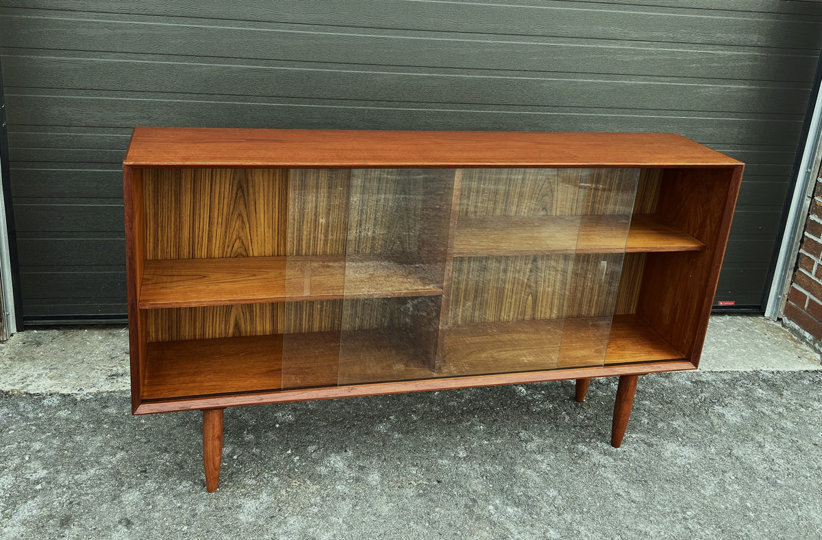 REFINISHED Mid Century Modern Teak Display Bookcase 60
