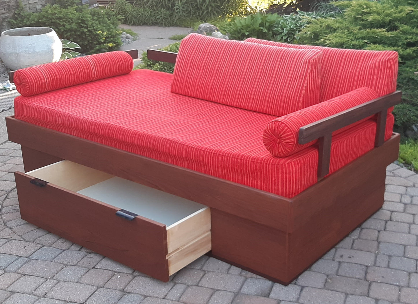 REFINISHED MCM Teak Daybed with storage drawer, PERFECT