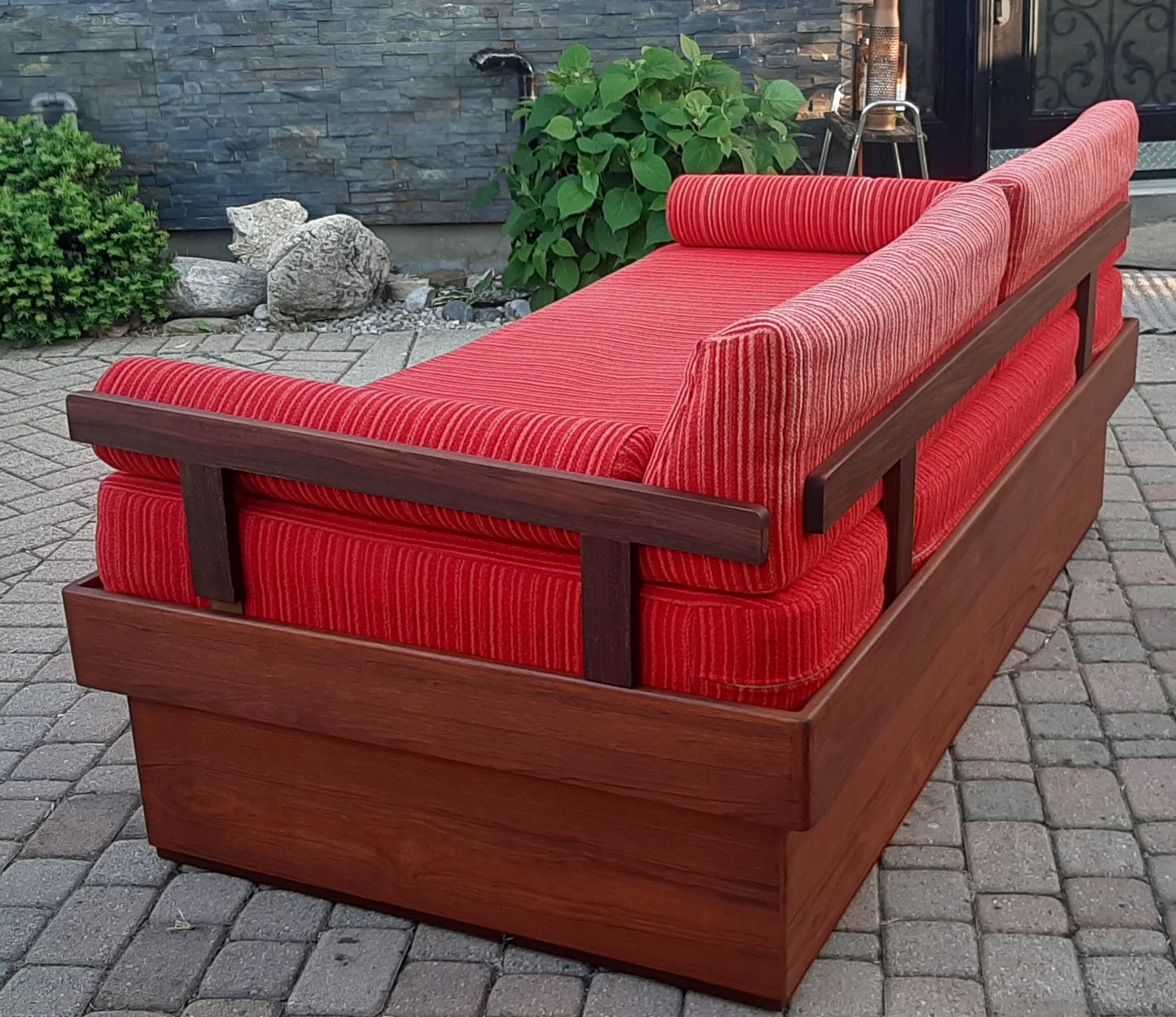 REFINISHED MCM Teak Daybed with storage drawer, PERFECT