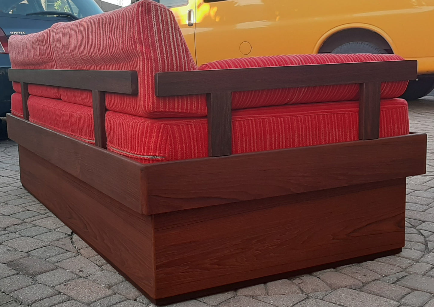 REFINISHED MCM Teak Daybed with storage drawer, PERFECT