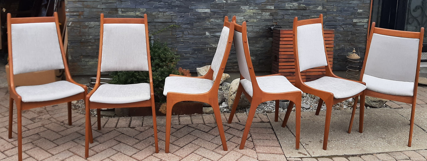 Set of 6 MCM Teak Chairs, RESTORED REUPHOLSTERED in KNOLL stain resistant fabric