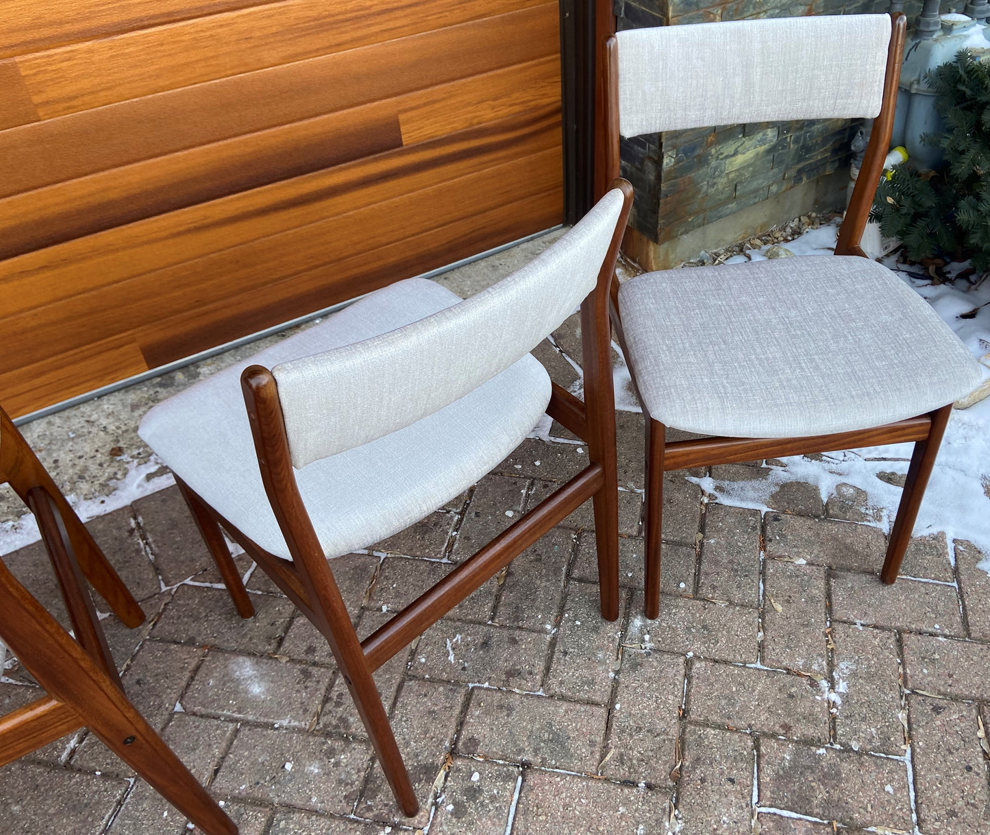 4 RESTORED REUPHOLSTERED in Knoll fabric Danish Mid Century Modern Teak Chairs