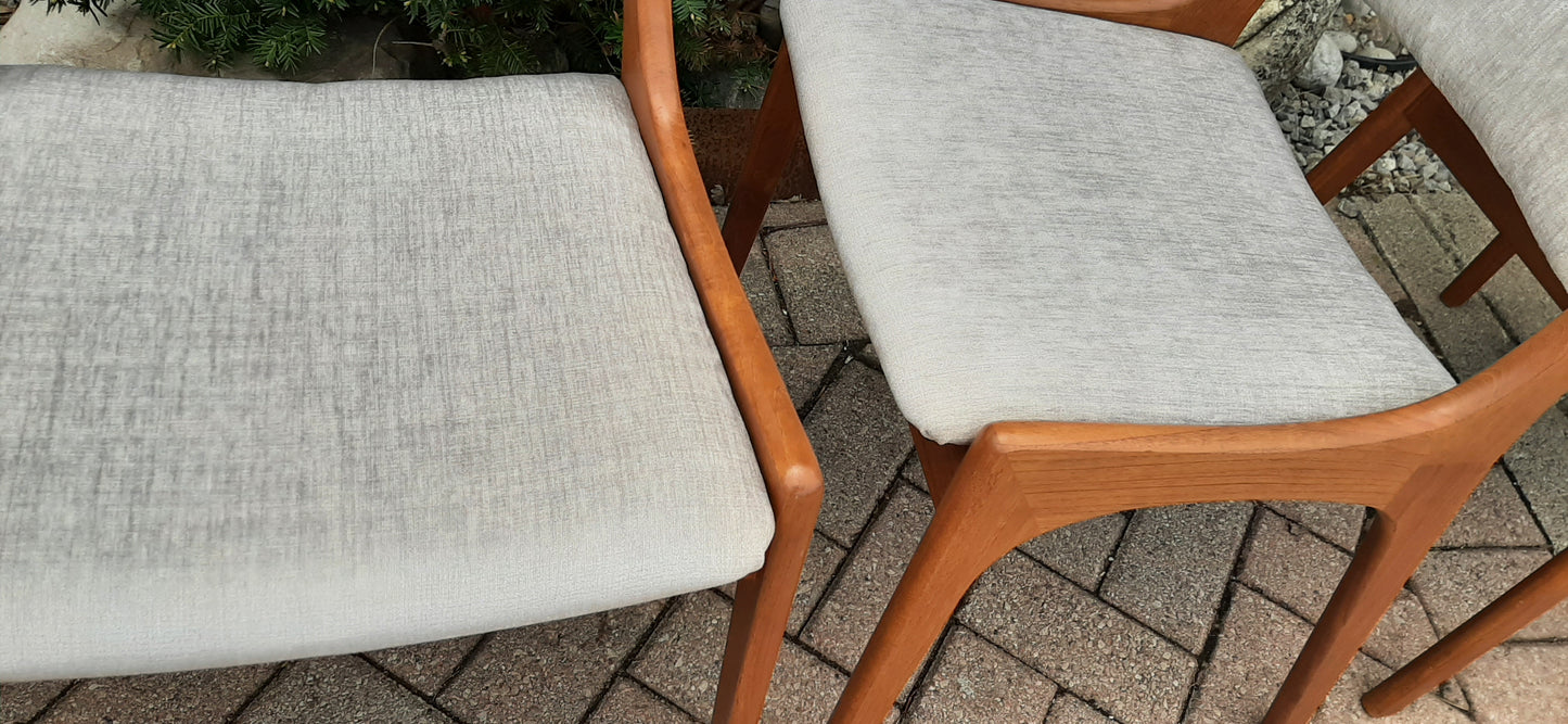Set of 6 MCM Teak Chairs, RESTORED REUPHOLSTERED in KNOLL stain resistant fabric