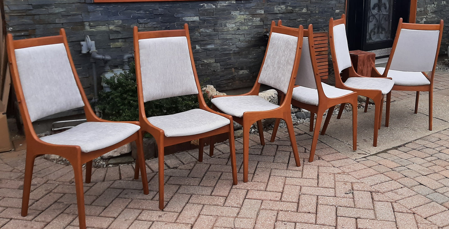 Set of 6 MCM Teak Chairs, RESTORED REUPHOLSTERED in KNOLL stain resistant fabric