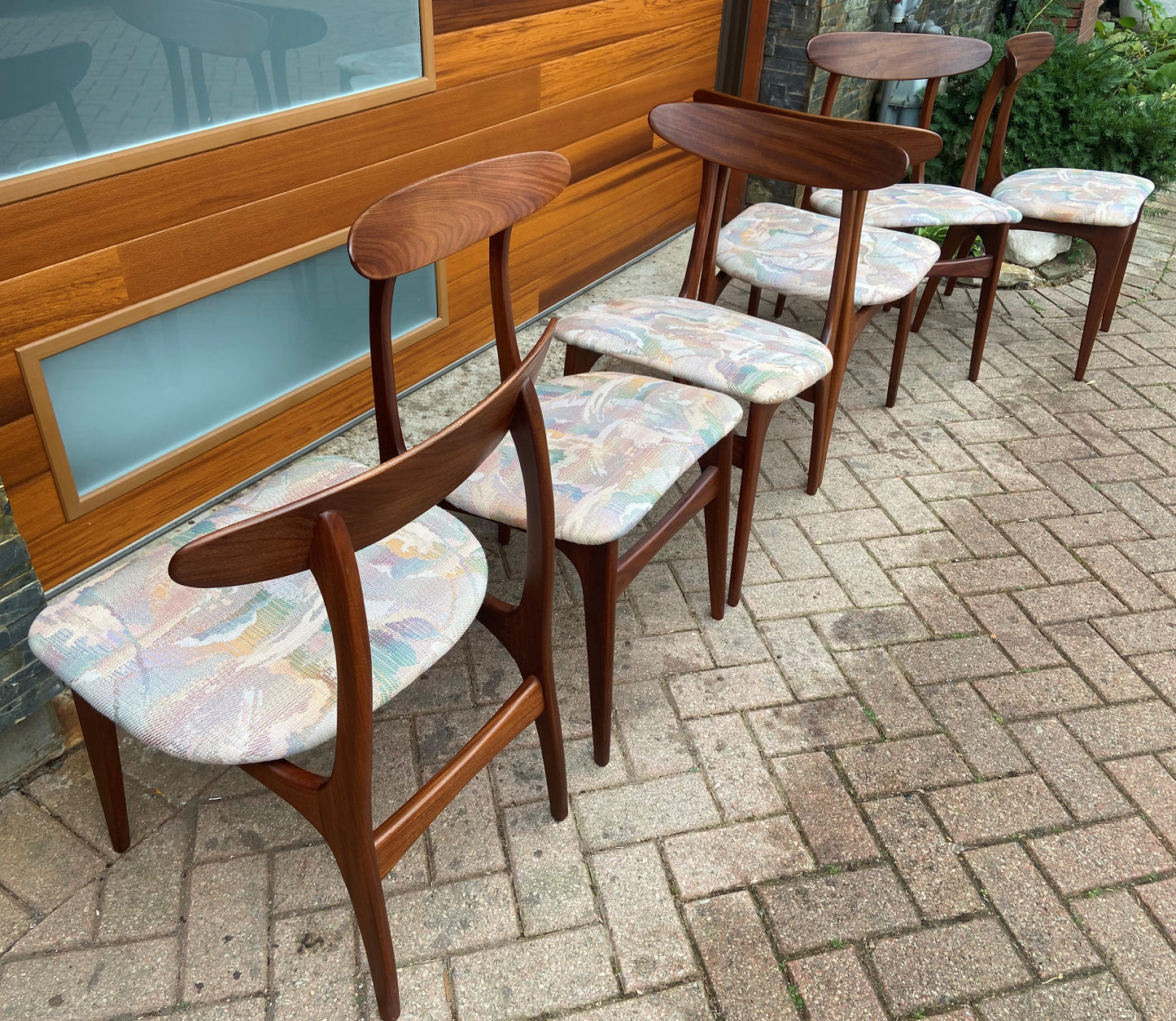 6 RESTORED Mid Century Modern Teak Chairs by Huber, PERFECT