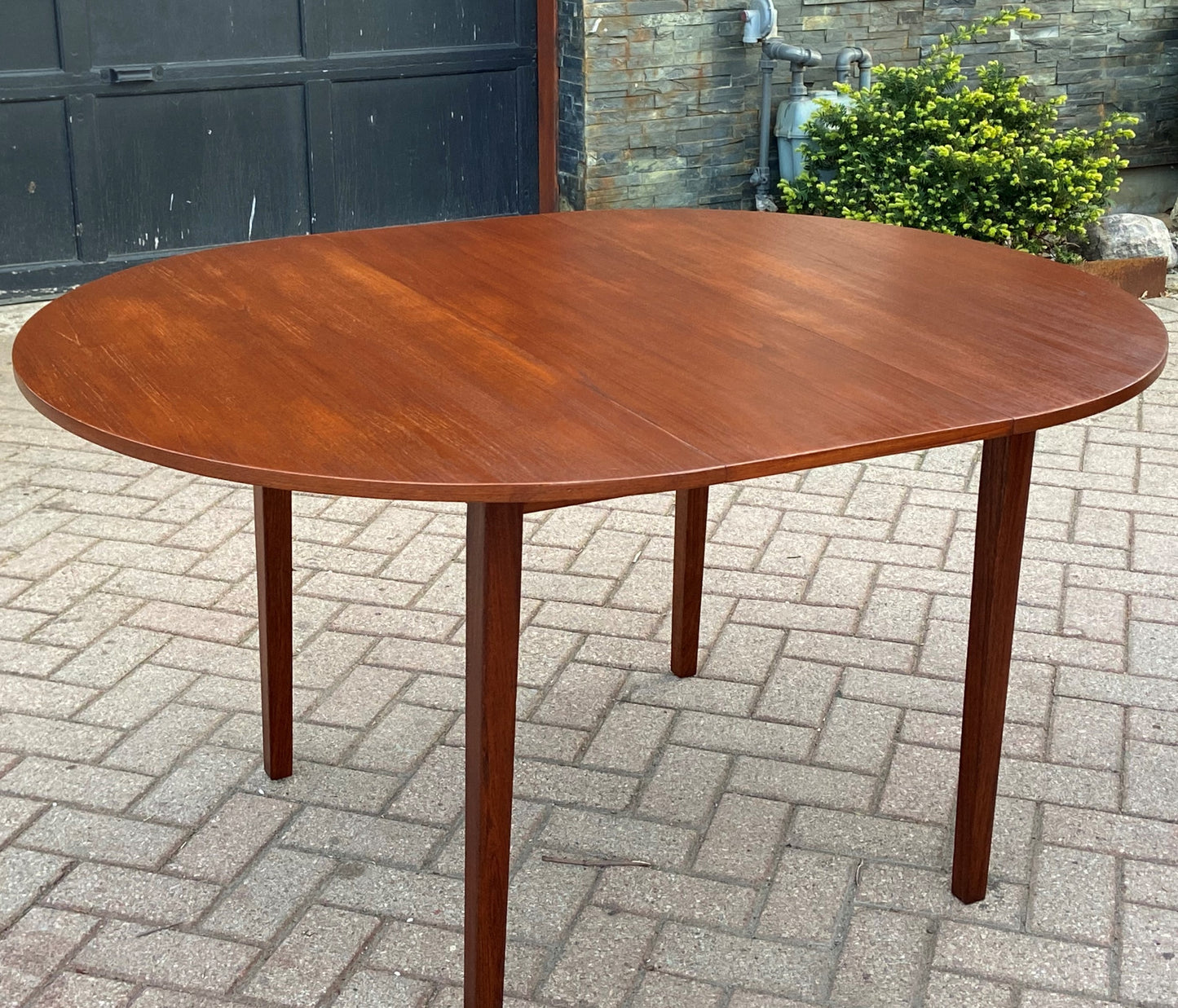 REFINISHED MCM Teak Table Round to Oval w 1 Leaf 42-56"