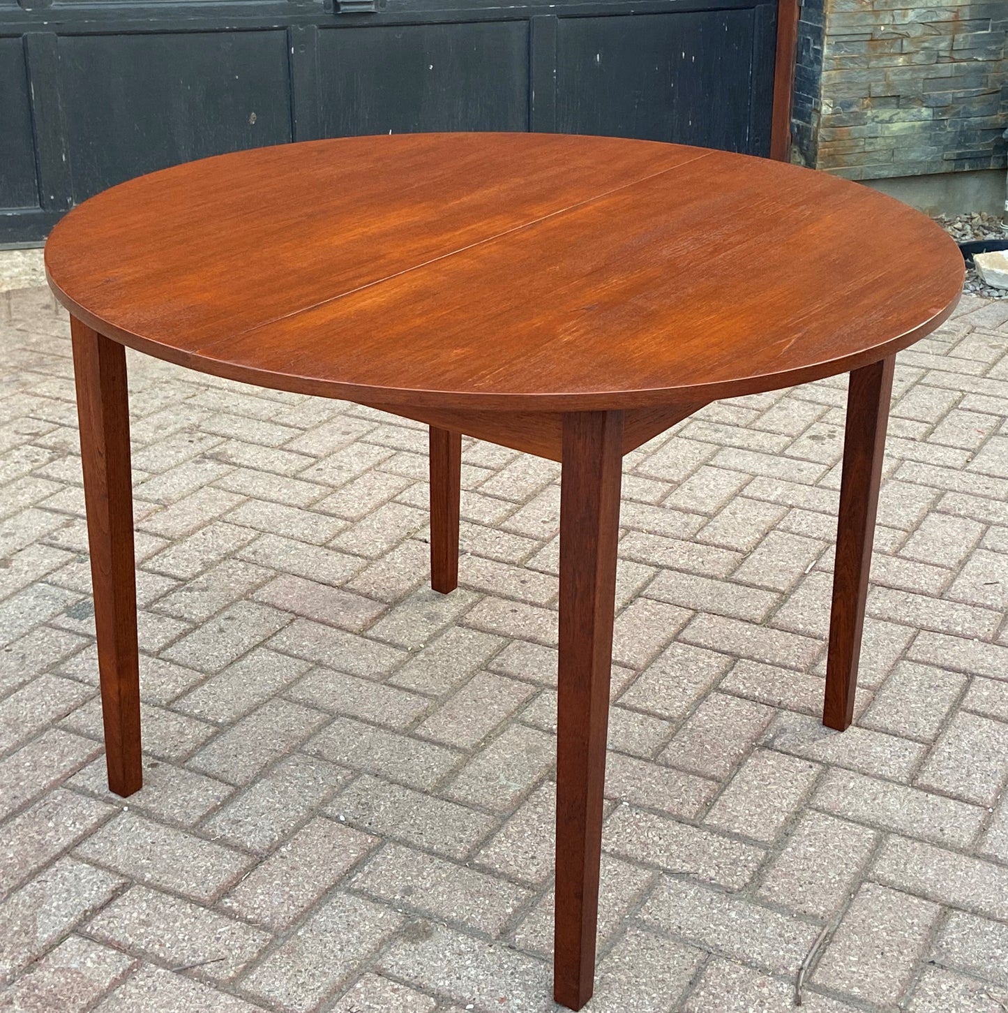 REFINISHED MCM Teak Table Round to Oval w 1 Leaf 42-56"