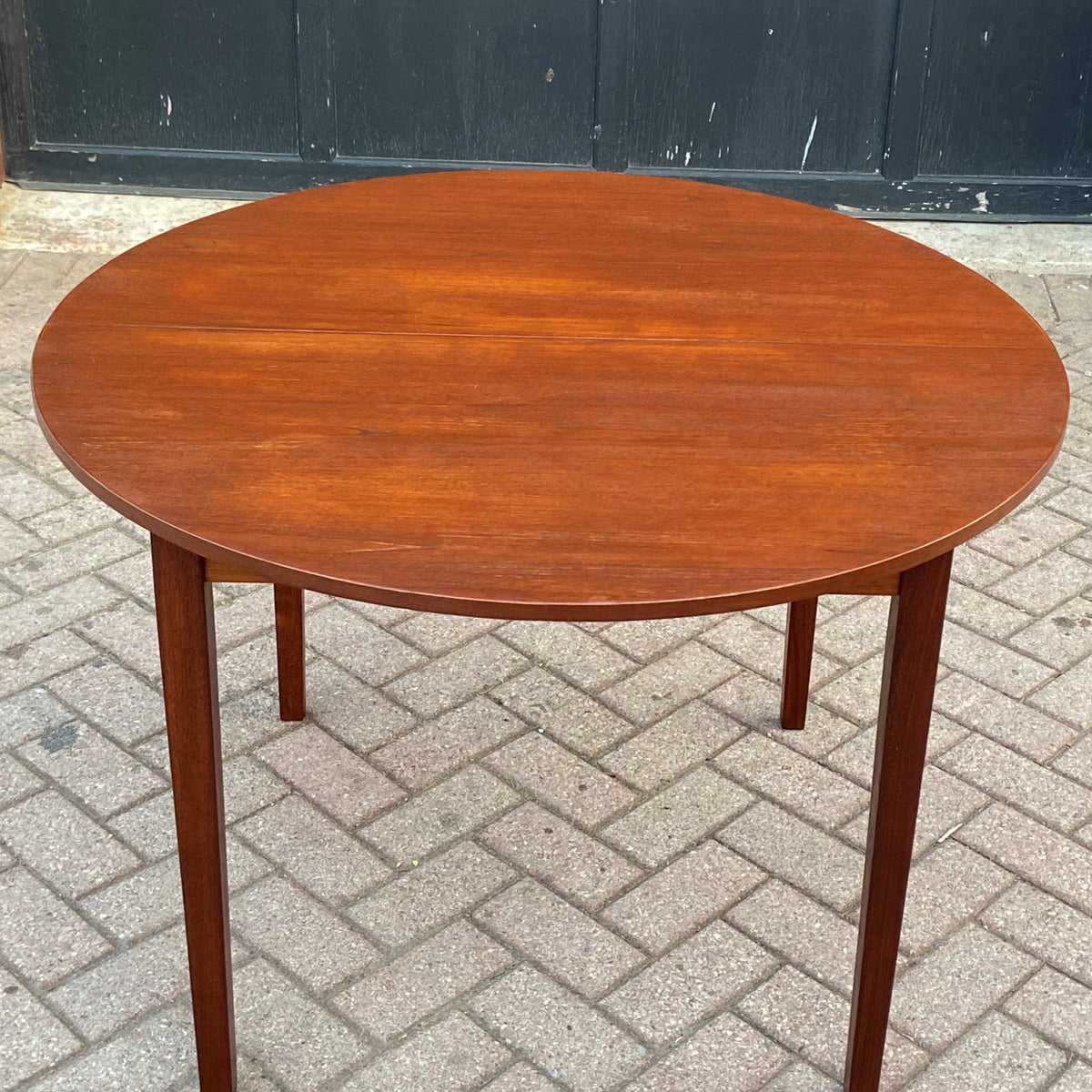 REFINISHED MCM Teak Table Round to Oval w 1 Leaf 42-56