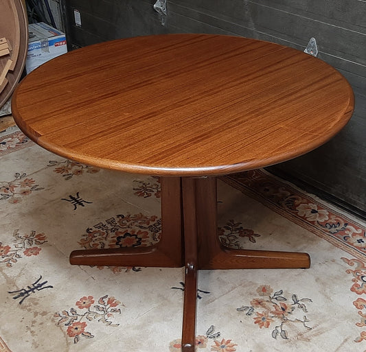 REFINISHED Danish MCM Teak Table Round to Oval w 1 leaf 43"-60", pedestal legs - Mid Century Modern Toronto