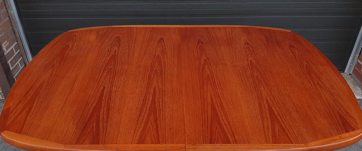 REFINISHED MCM Teak Dining Table w 2 Leaves Selfstoring, 63