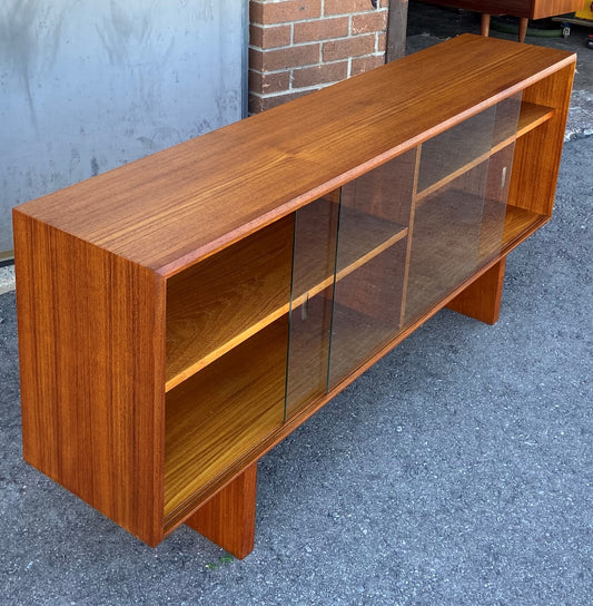 REFINISHED Mid Century Modern Teak Bookcase Display Console 5 ft