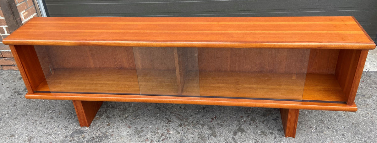 REFINISHED Mid Century Modern Teak Bookcase by Huber, 73.5
