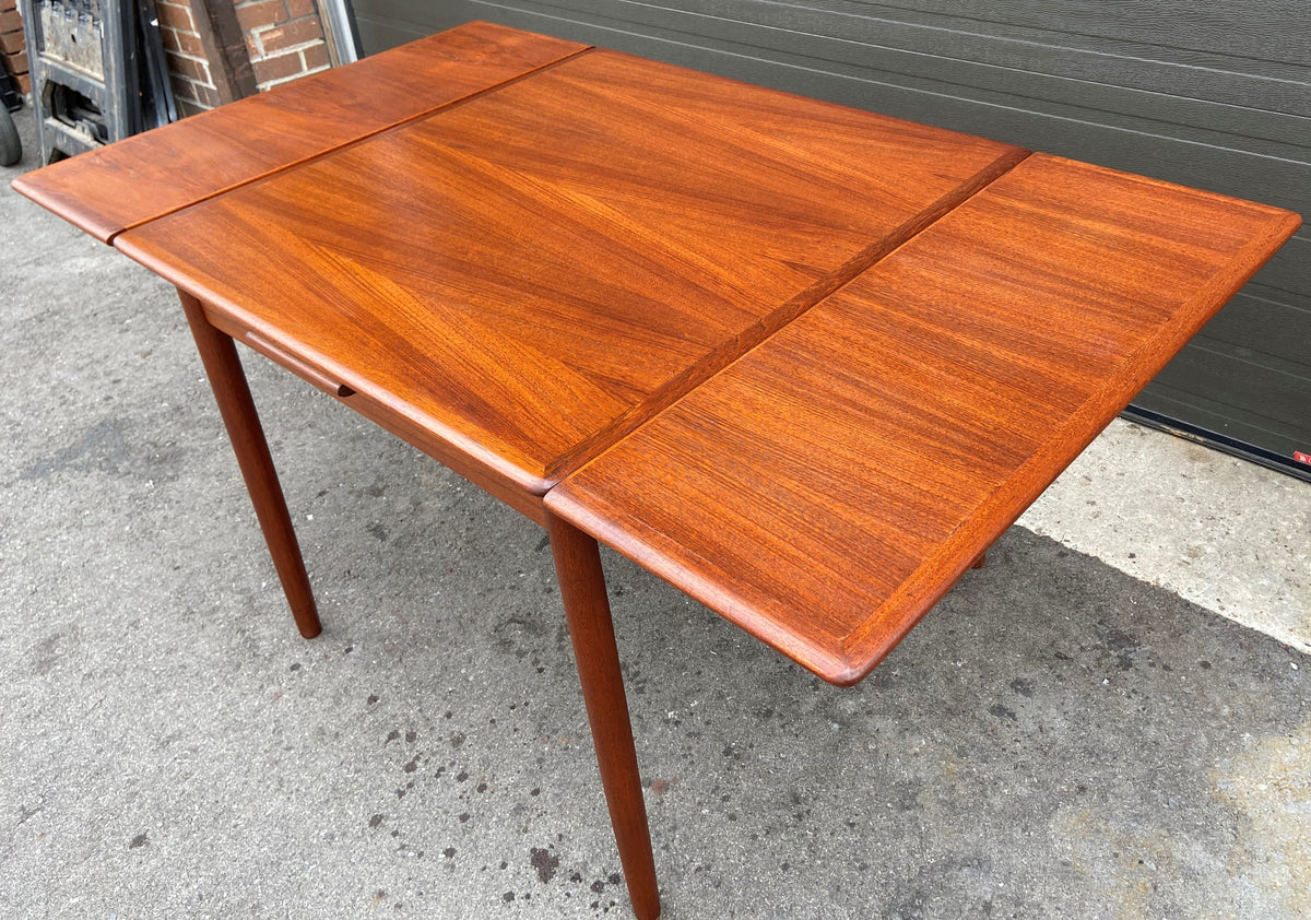 REFINISHED Danish Mid Century Modern Teak Table w 2 Leaves, 33