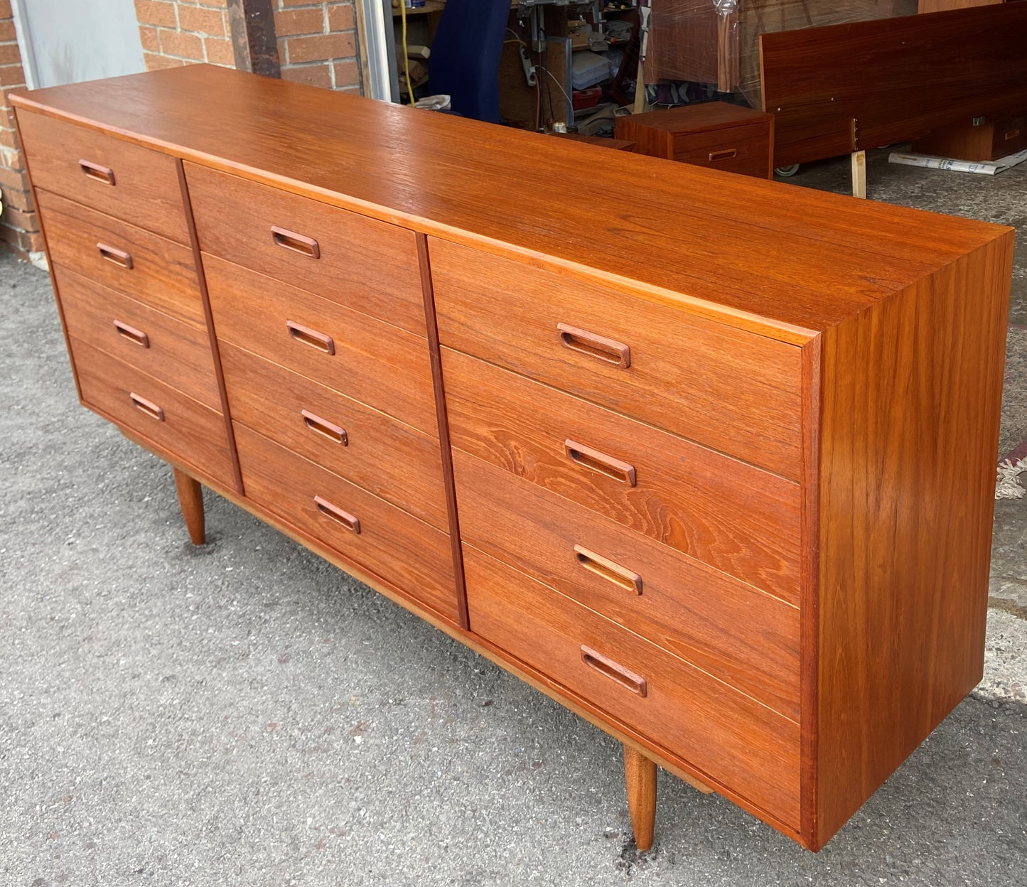 REFINISHED Mid Century Modern Teak Queen Bed, Nightstands & Dresser 12 Drawers