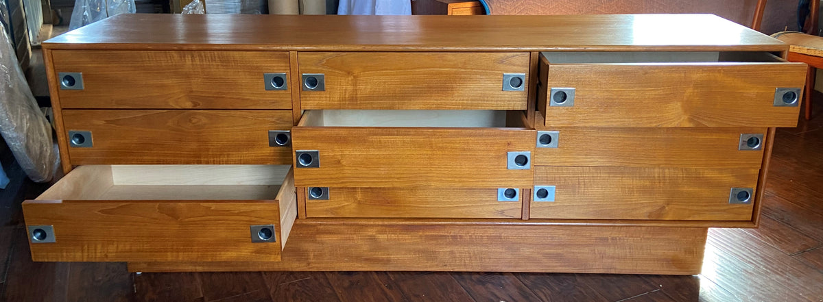 REFINISHED Mid Century Modern teak queen bed w floating nightstands & 2 dressers