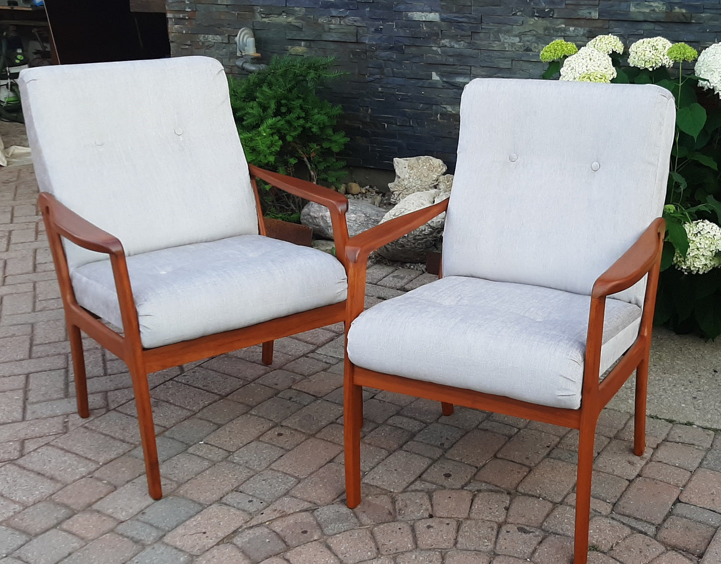 REFINISHED REUPHOLSTERED Pair of Mid Century Modern Teak Armchairs,  Perfect